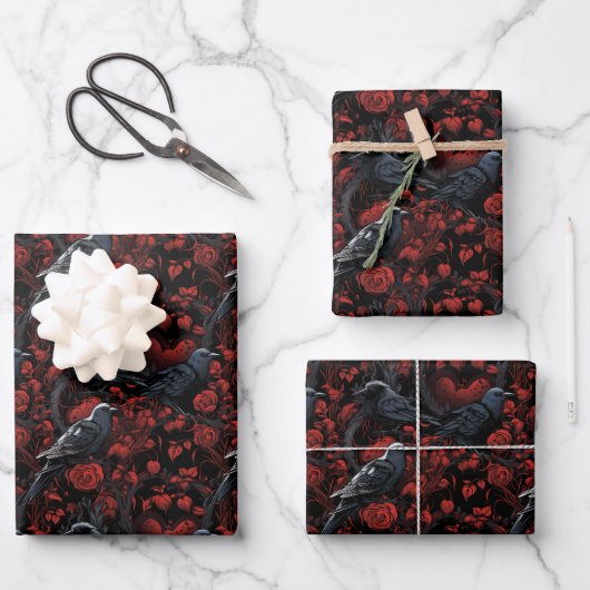 Gothic Schwarze Krähen und rote Rosen  Geschenkpapier Set (Vorderseite)
