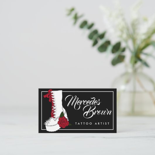 Gothic Script Boot Black Tattoo Artist Visitenkarte (Stehend Vorderseite)
