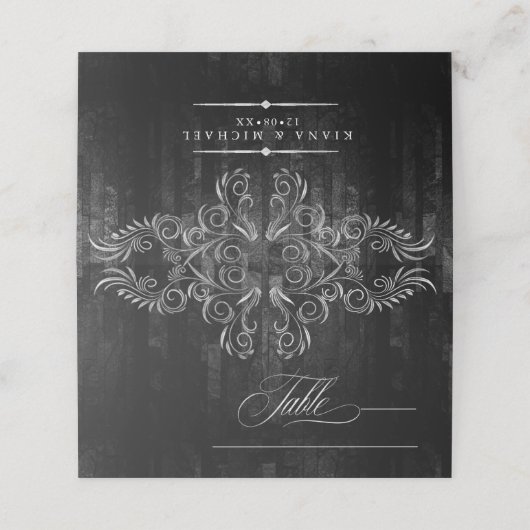Gothic Scrollwork Wedding Table Burgundy ID866 Platzkarte (Außenseite Aufgefaltet)