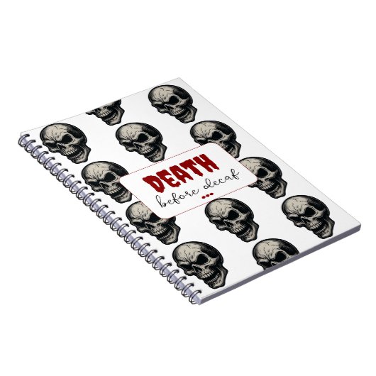 Gothic Skull "Death Before Decaf" | Spooky Funny - Notizblock (Rechte Seite)