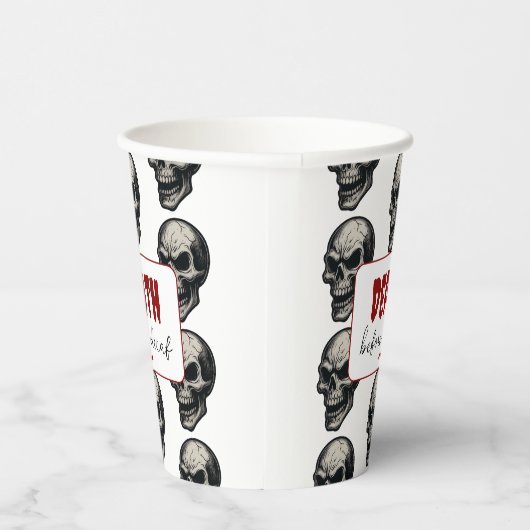 Gothic Skull "Death Before Decaf" | Spooky Funny - Pappbecher (Rechts)