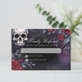 Gothic Skull & Rose Elegante Dunkle Hochzeit RSVP Karte (Stehend Vorderseite)