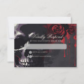 Gothic Skull & Rose Elegante Dunkle Hochzeit RSVP Karte (Vorderseite)