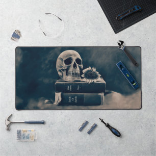 Gothic Skull Vintage alte Bücher Cyanotype Dunkel Schreibtischunterlage