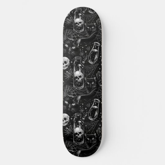 Gothic Skulls Black Cats and Spiders Skateboard (Vorderseite)