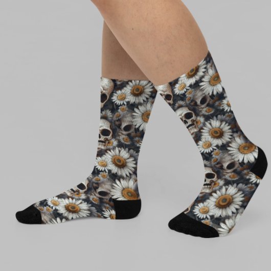 Gothic Skulls Daisy Flowers Pattern Socken