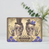 Gothic Skulls Day of the Dead Wedding RSVP cards (Stehend Vorderseite)