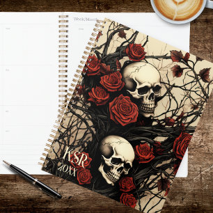 Gothic Skulls und rote Rosen Monogramm Planer