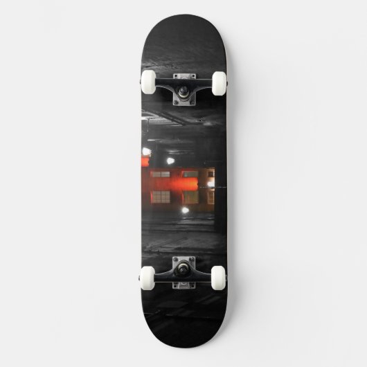Gothic Staircase Skateboard (Vorderseite)