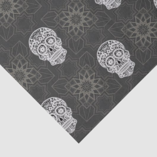 Gothic Sugar Skull and Grey Geometric Pattern Seidenpapier (Ausschnitt)