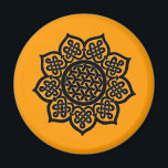 GOTHIC SUN MAGNET<br><div class="desc">Elegante Schwarz-weiße keltische Knoten. Digitales Grafikdesign von Alessandro Lumini</div>