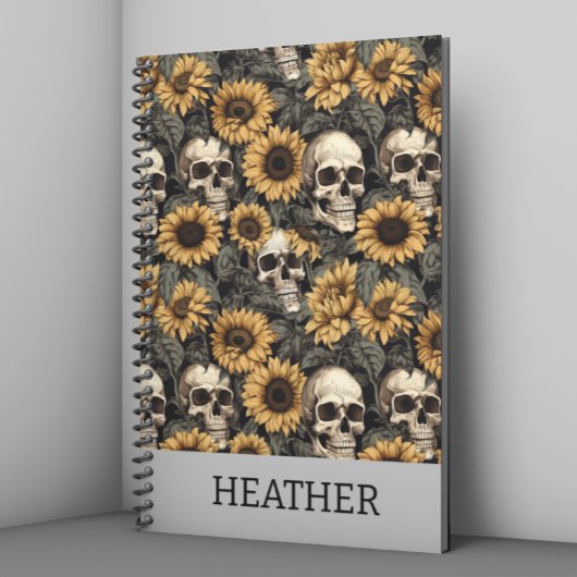 Gothic Sunflower Skull Personalisiertes Monogramm Notizblock