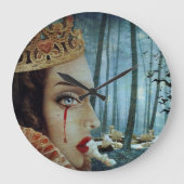 Gothic Surreal Unique Collage Sad Queen of Hearts Große Wanduhr (Vorderseite)