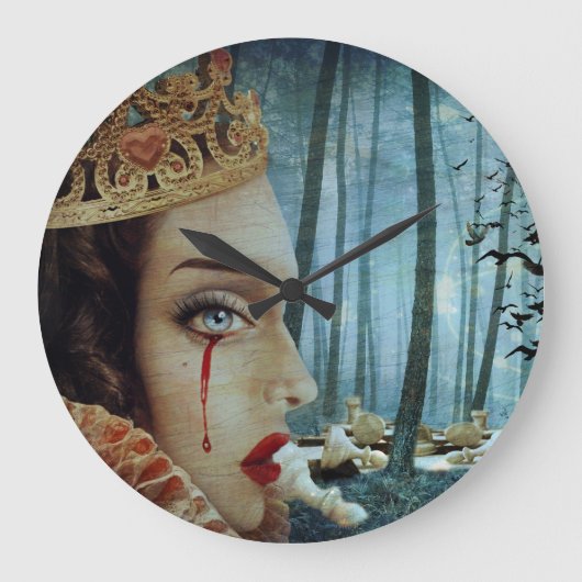 Gothic Surreal Unique Collage Sad Queen of Hearts Große Wanduhr (Vorderseite)