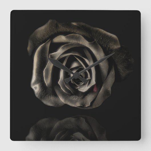 Gothic Vampire Black Rose Clock Quadratische Wanduhr (Vorderseite)