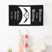 Gothic Wedding Flügelherz Mit Monogramm Banner (Insitu)