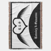 Gothic Wedding Flügelherz Mit Monogramm Decke (Vorderseite Vertikal)