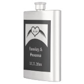 Gothic Wedding Flügelherz Mit Monogramm Flachmann (Links)