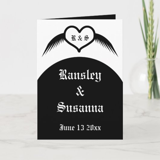 Gothic Wedding Flügelherz Mit Monogramm Karte (Vorderseite)