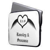 Gothic Wedding Flügelherz Mit Monogramm Laptopschutzhülle (Vorderseite Links)