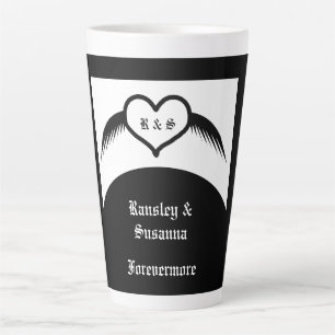 Gothic Wedding Flügelherz Mit Monogramm Milchtasse