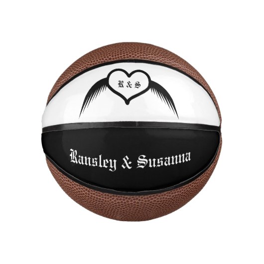 Gothic Wedding Flügelherz Mit Monogramm Mini Basketball (Vorderseite)