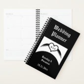 Gothic Wedding Flügelherz Mit Monogramm Planer (Anzeige)