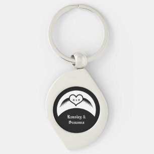 Gothic Wedding Flügelherz Mit Monogramm Schlüsselanhänger