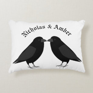Gothic Wedding Kissing Ravens Custom Dekokissen