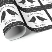 Gothic Wedding Kissing Ravens Custom Geschenkpapier (Rolleneckpunkt)