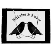 Gothic Wedding Kissing Ravens Custom Große Geschenktüte (Rückseite)