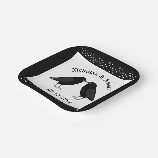 Gothic Wedding Kissing Ravens Custom Pappteller (Gewinkelt)