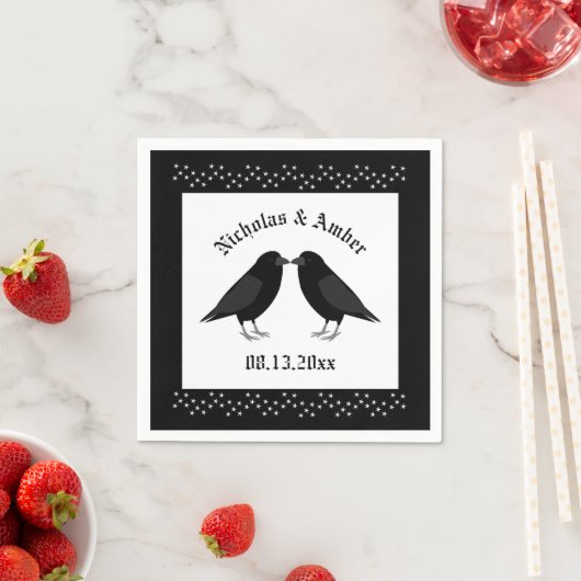 Gothic Wedding Kissing Ravens Custom Serviette (Beispiel)