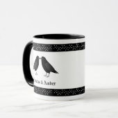 Gothic Wedding Kissing Ravens Custom Tasse (Vorderseite Links)