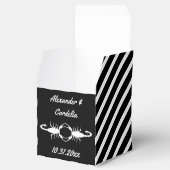 Gothic White Wedding Scorpions Custom Geschenkschachtel (Geöffnet)