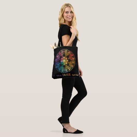 Gothic Window Rainbow Pride Tasche (Am Model)