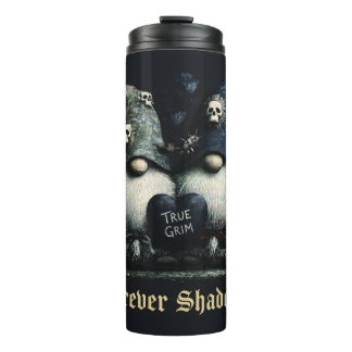 Gothische "True Grim" Gnome mit "Forever Shadows" Thermosbecher