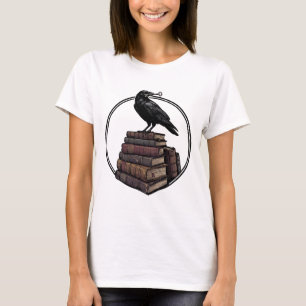 Gothischer Rabe auf alten Büchern Dark Academia Ku T-Shirt
