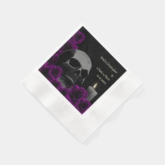 Gothischer Schädel und Lila Rose Halloween Hochzei Serviette (Ecke)