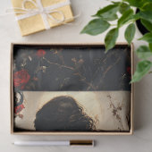 Gotische Frau im Schwarzen Kleid unter Rote Rosen Seidenpapier (Geschenk)