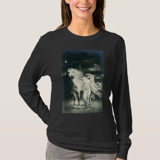 Gotische Frau mit weißem Pferd T-Shirt