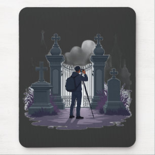 Gotische Friedhofs-Tor-Silhouette Mousepad