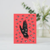 Gotische Halloween Art - Schwarze Hand Spooky Eyes Postkarte (Stehend Vorderseite)