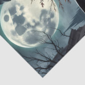 Gotische Hexe mit Moonlit Street und Lila Rose Seidenpapier (Ausschnitt)