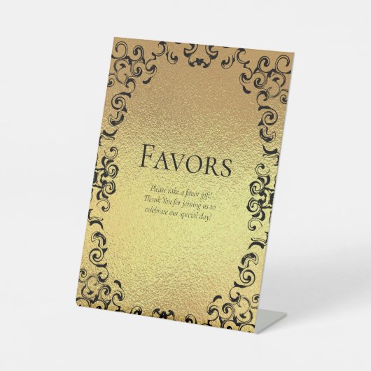 Gotische Hochzeit mit schwarzem Swirl Sockelschild