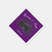 Gotische Hochzeit Napkins mit lila und schwarzer R Serviette (Ecke)
