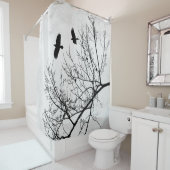 Gotische Krähen und Bäume schwarz und weiß Duschvorhang (Beispiel)