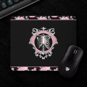 Gotische Liebe | Rosa und schwarze Skelette Herz B Mousepad