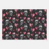 Gotische Liebe Skulls und Rote Herzen Geschenkpapier Set (Vorderseite)