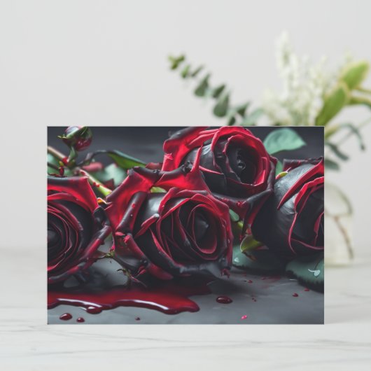 Gotische Rose Halloween Einladung (Stehend Vorderseite)